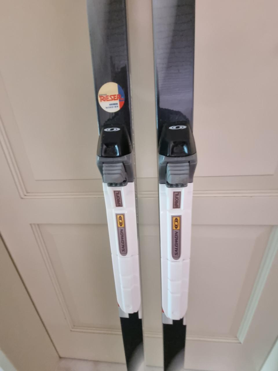 3 paar langlaufski's zo goed als nieuw