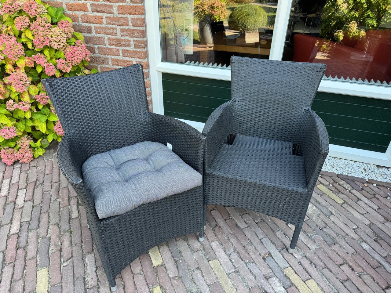 Tuinstoelen met kussens