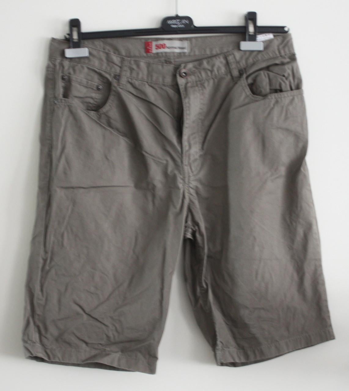 Bruine korte broek  maat w34 l34