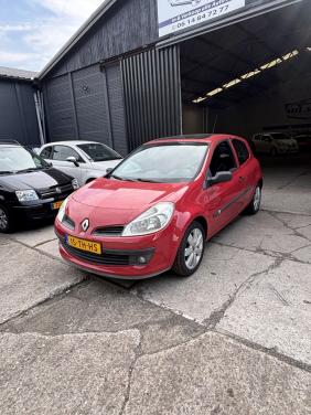 Renault Clio jaar apk