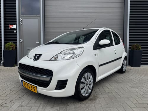 Peugeot 107 1.0-12V XS NAP APK Airco