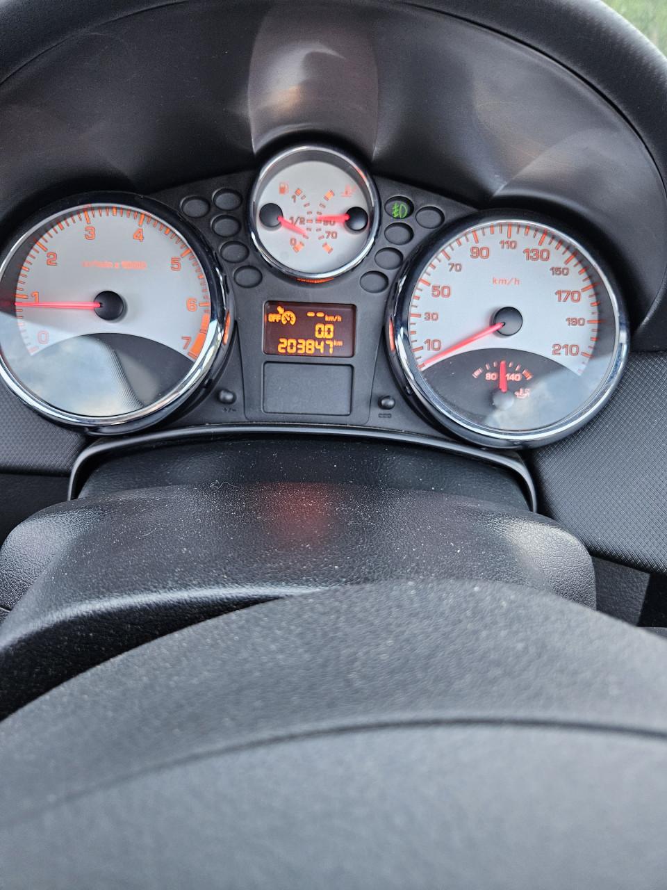 Mooie Peugeot 207cc Cabrio