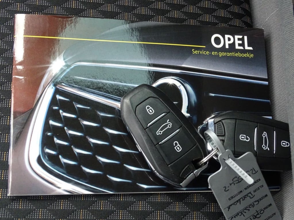Opel Crossland X 1.2 turbo innovation hud | stuur-&stoelverwarming | apple 