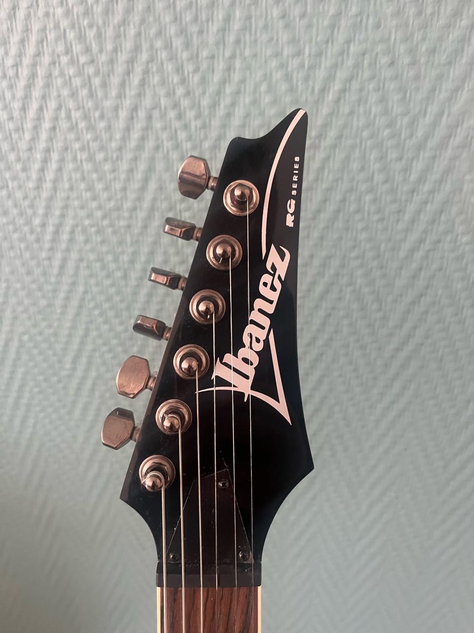 Ibanez rg321mh