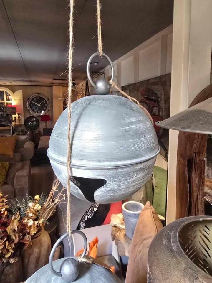 DECO BALLEN LEUK VOOR DEZE WINTER OM TE DECOREREN, PRIJS IS VOOR 3 BALLEN