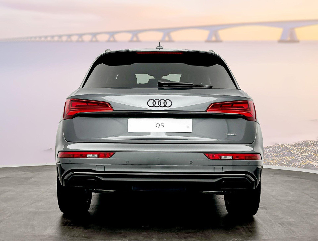 Audi Q5 s edition competition 50 tfsi e 220 kw / 299 pk su
