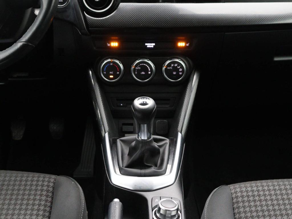 Mazda 2 1.5 skyactiv-g ts+ | navigatie | climate control | parkeer sensoren