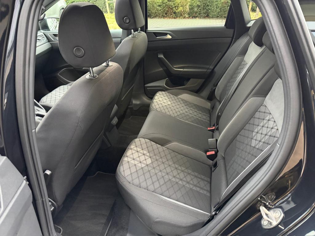 Volkswagen Polo 1.0 tsi 110pk dsg r-line | panoramadak | camera | virtual |