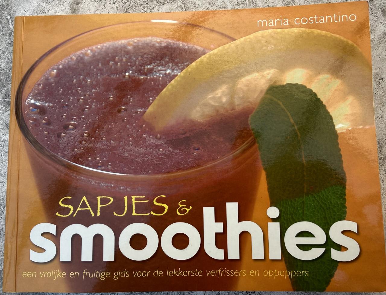 Splinternieuw boek. Sapjes en Smoothies. Nieuwprijs 39,95.