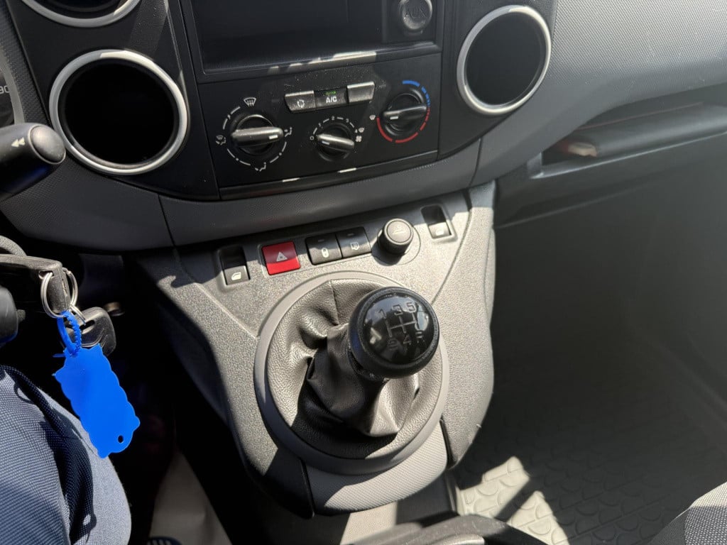 Citroen Berlingo 1.6 bluehdi 75 club | cruise control | trekhaak | a/c