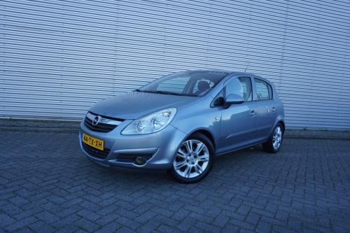 Opel Corsa 1.4-16v enjoy airco / cruise / elektr. ramen / lm velgen /  nap