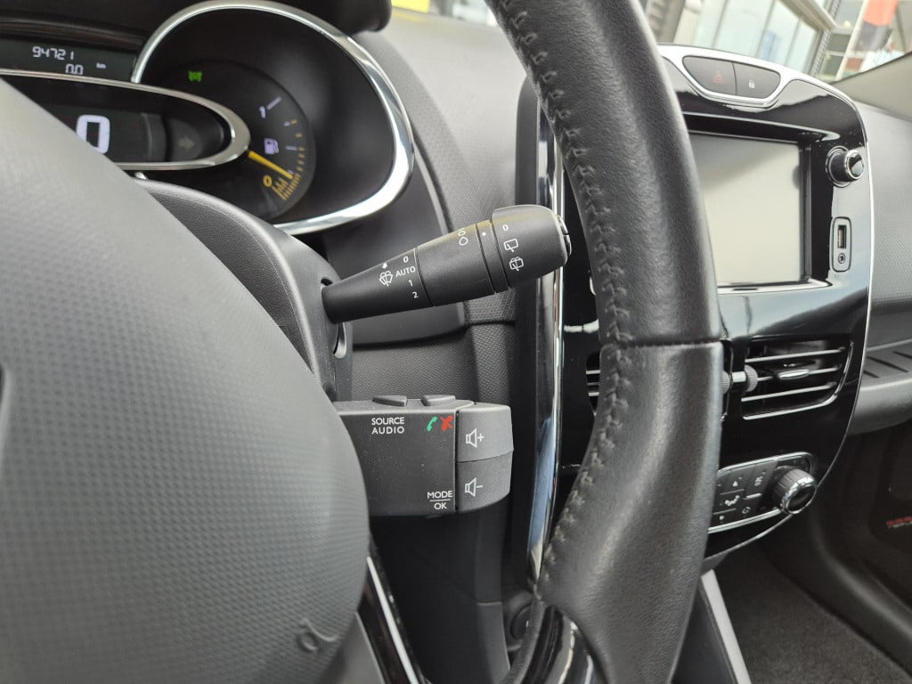 Renault Clio tce 90 dynamique climate control, navigatie, bluetooth, trekha
