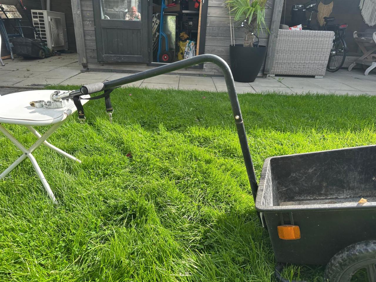Fiets karretje te koop.