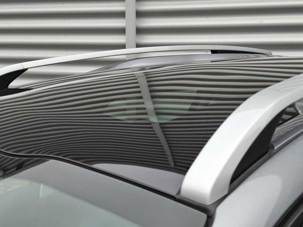 Peugeot 2008 suv 1.2 active pack premium pano/nav/lmv