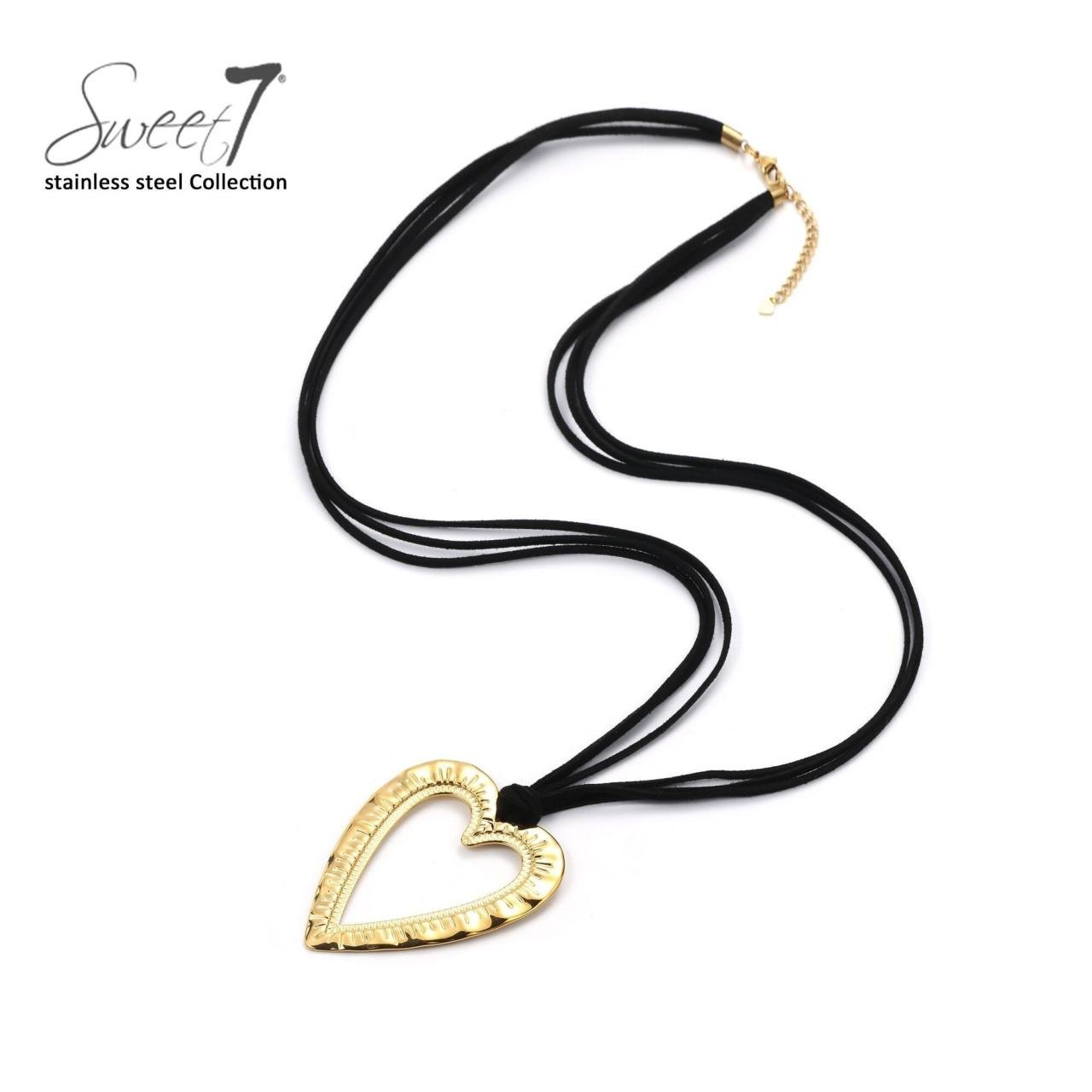 Halsketting met goudkleurig hart en zwart koord