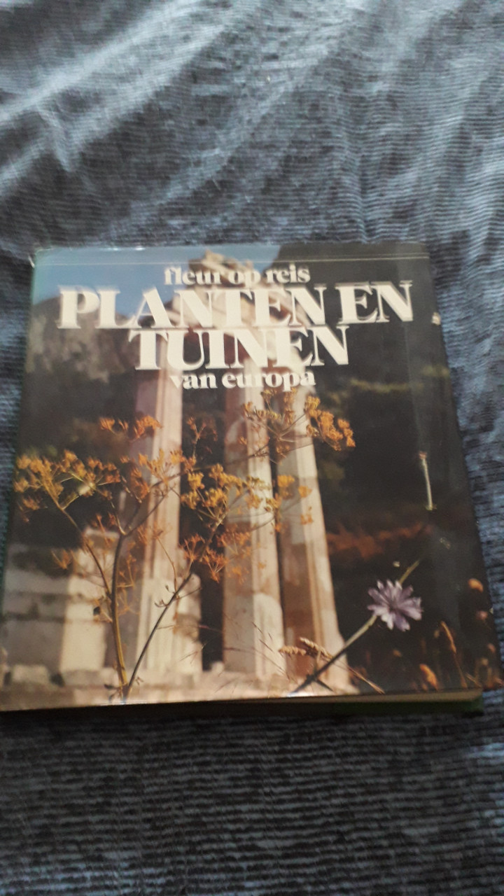 Planten en dieren encyclopedieën