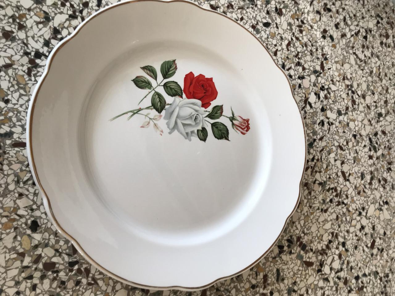 Franse schaal van Luneville