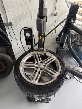 T&T Auto's - Banden laten vervangen? €25 montage per band