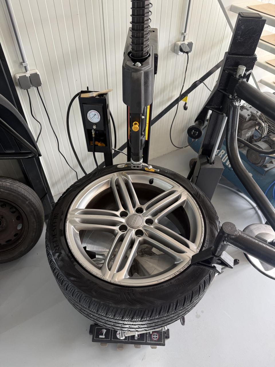 T&T Auto's - Banden laten vervangen? €25 montage per band