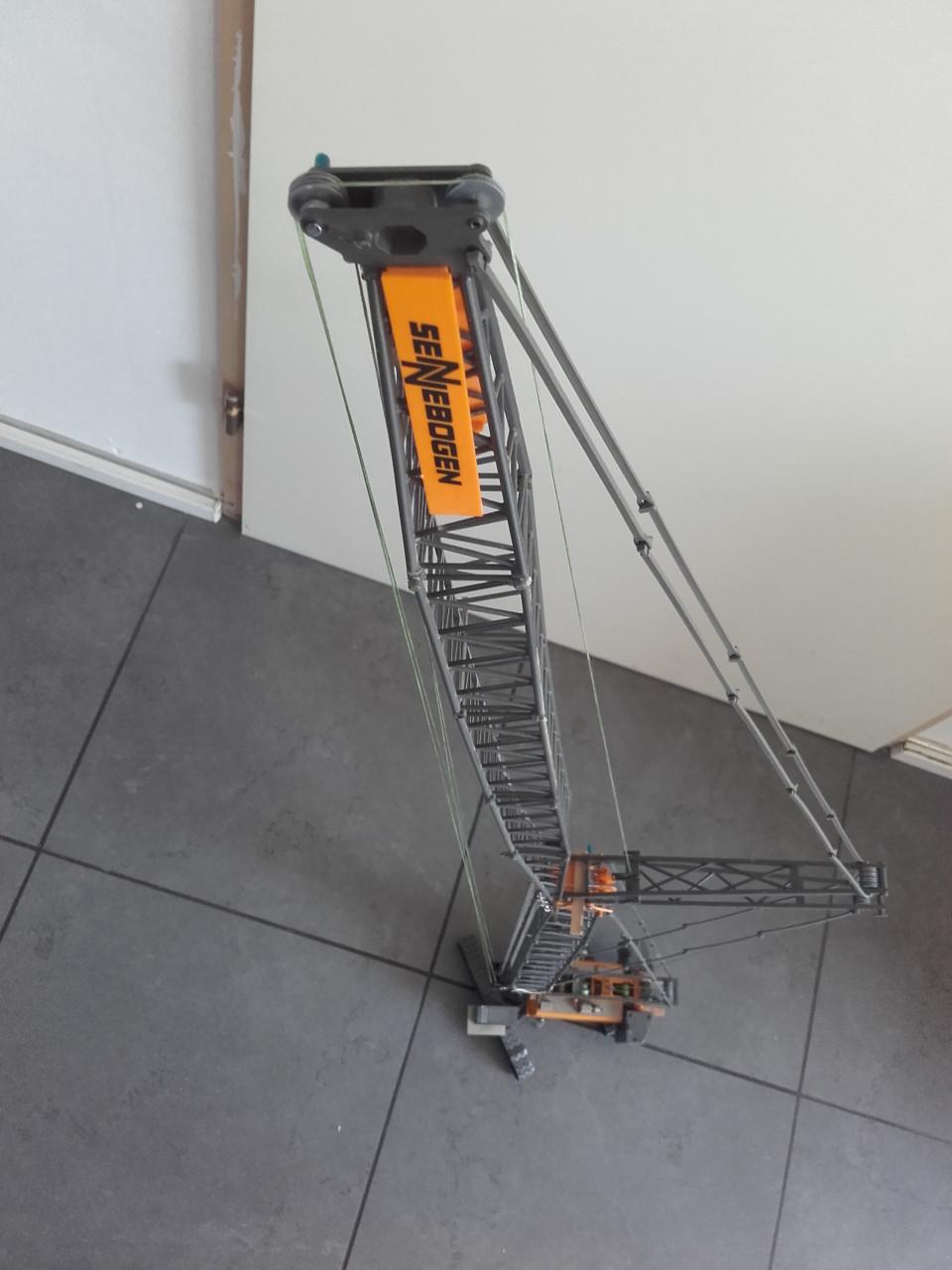 Sennebogen rupskraan conrad. 1:50