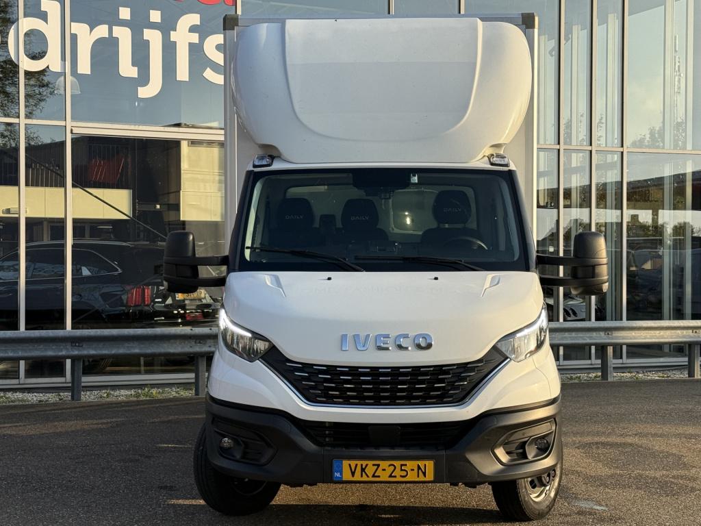 Iveco Daily 35c18h 3.0 410 bakwagen met laadklep | vol opties | trekhaak | 