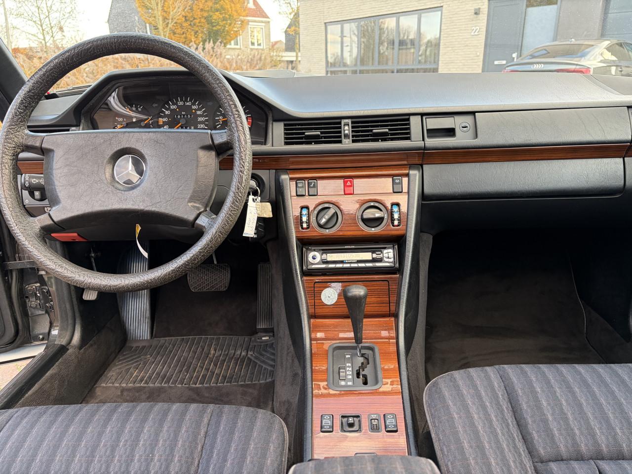 Mercedes Benz 300CE U9 te koop