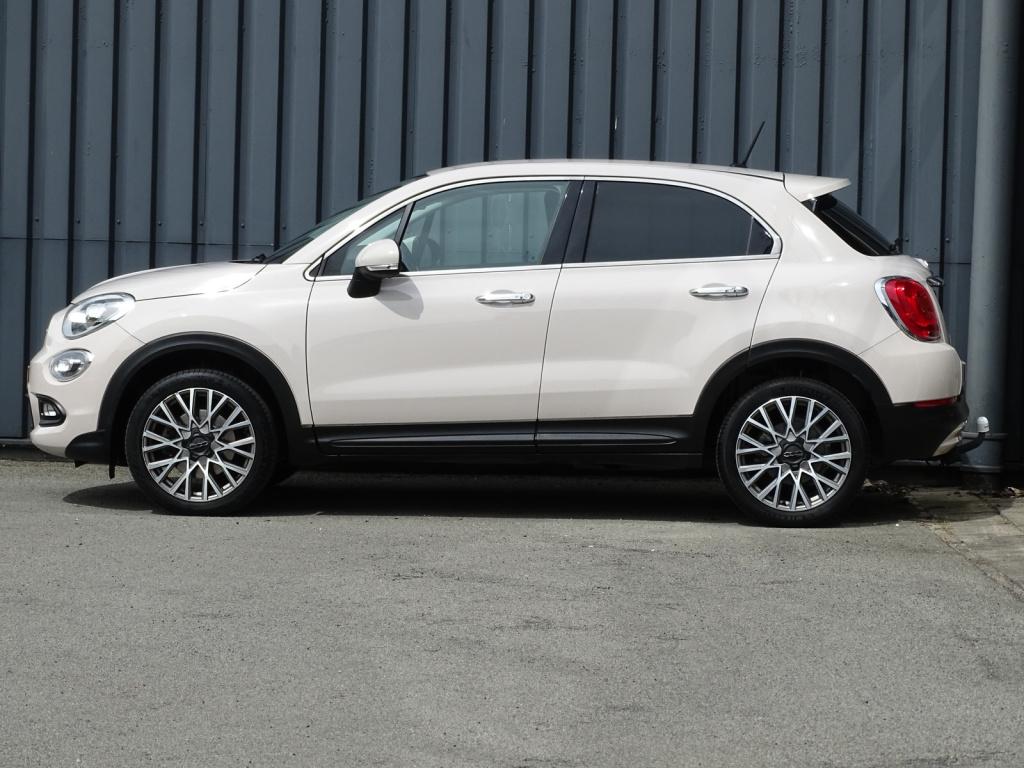 Fiat 500x 1.4 turbo multiair lounge | bi xenon | navi | bluetooth | trekhaa