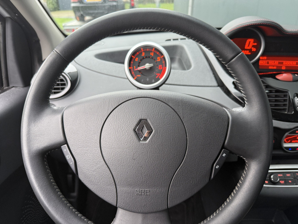 Renault Twingo 1.2 16v dynamique 3-drs