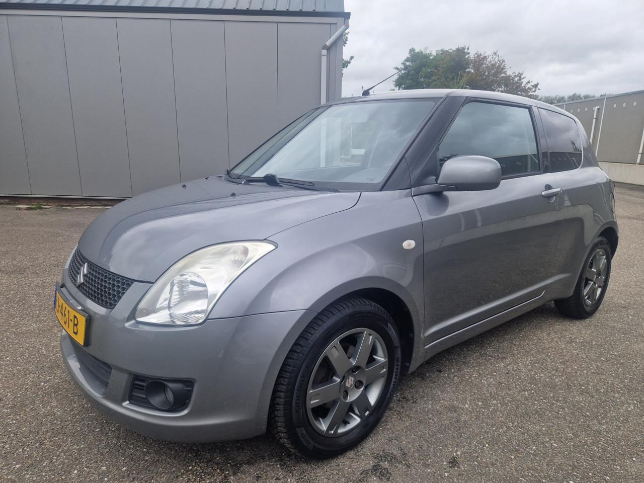 Suzuki Swift 1.3 Base
