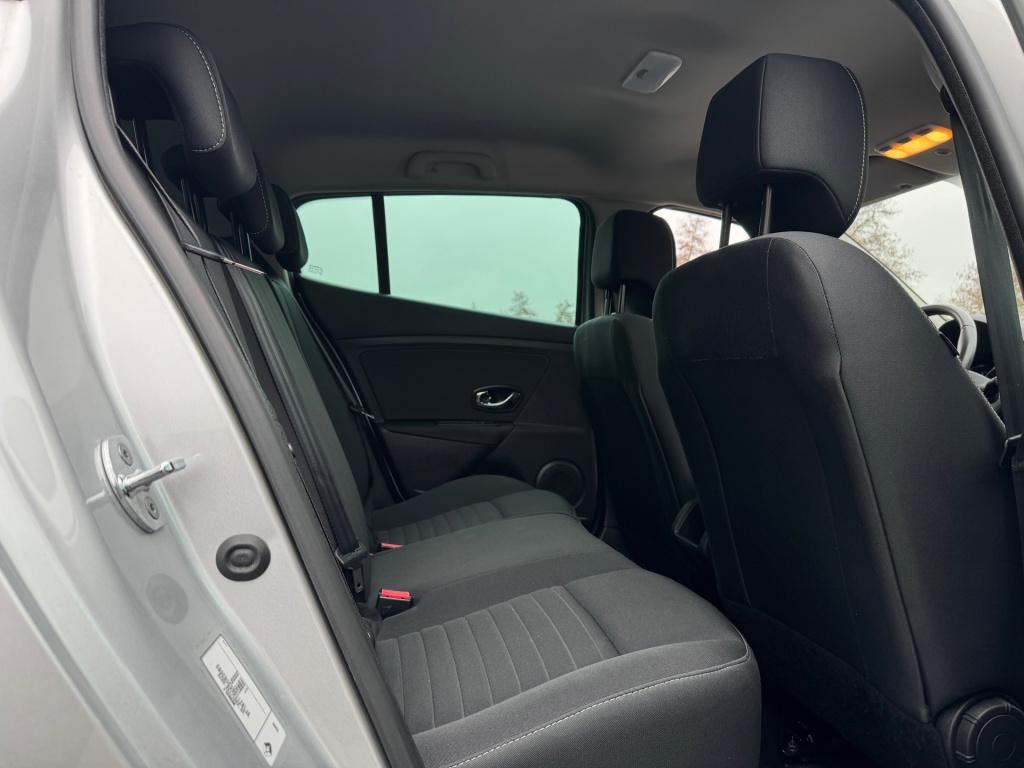 Renault Megane 1.2 tce limited * cruise control * navigatie * clima * nap