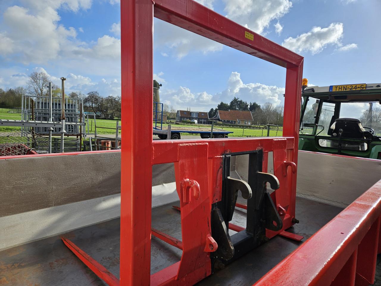 Stro vork balenprikker