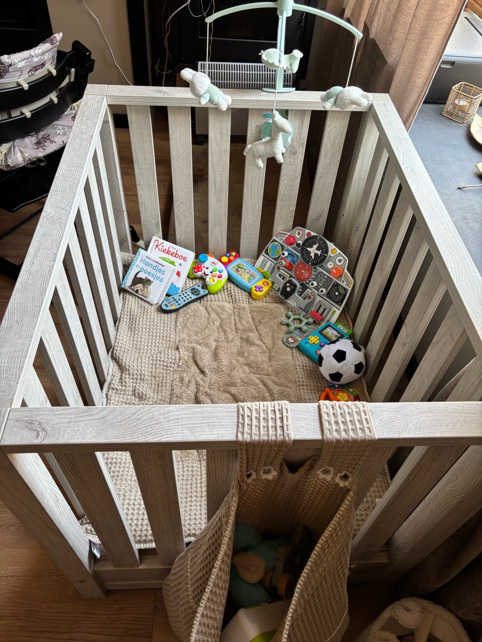Baby box