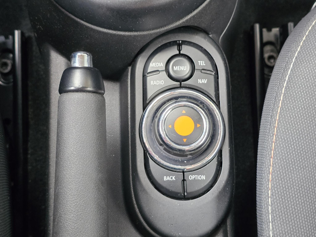 Mini One mini 1.2 salt business automaat