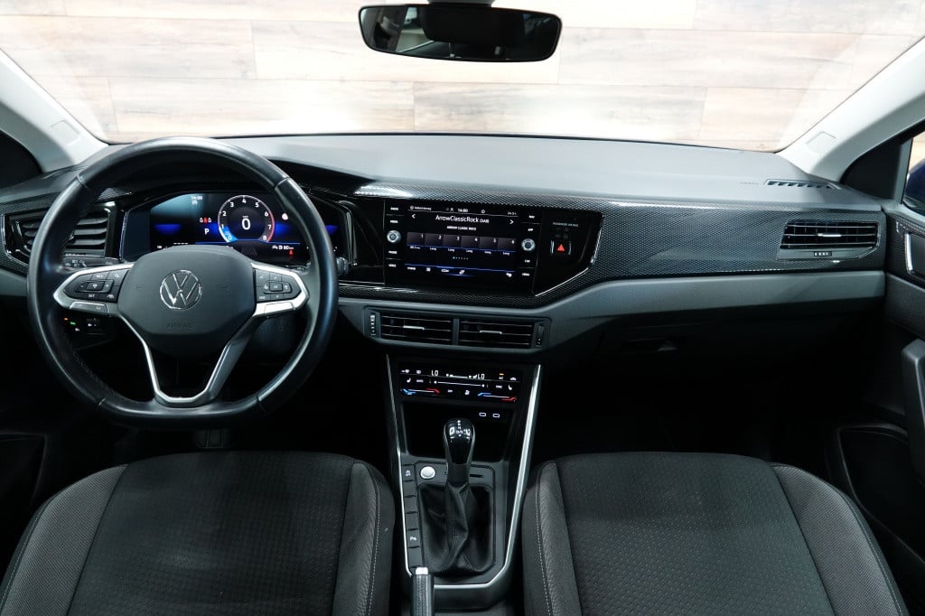 Volkswagen Taigo 1.0 tsi | acc | led | stoelverw. | pdc |
