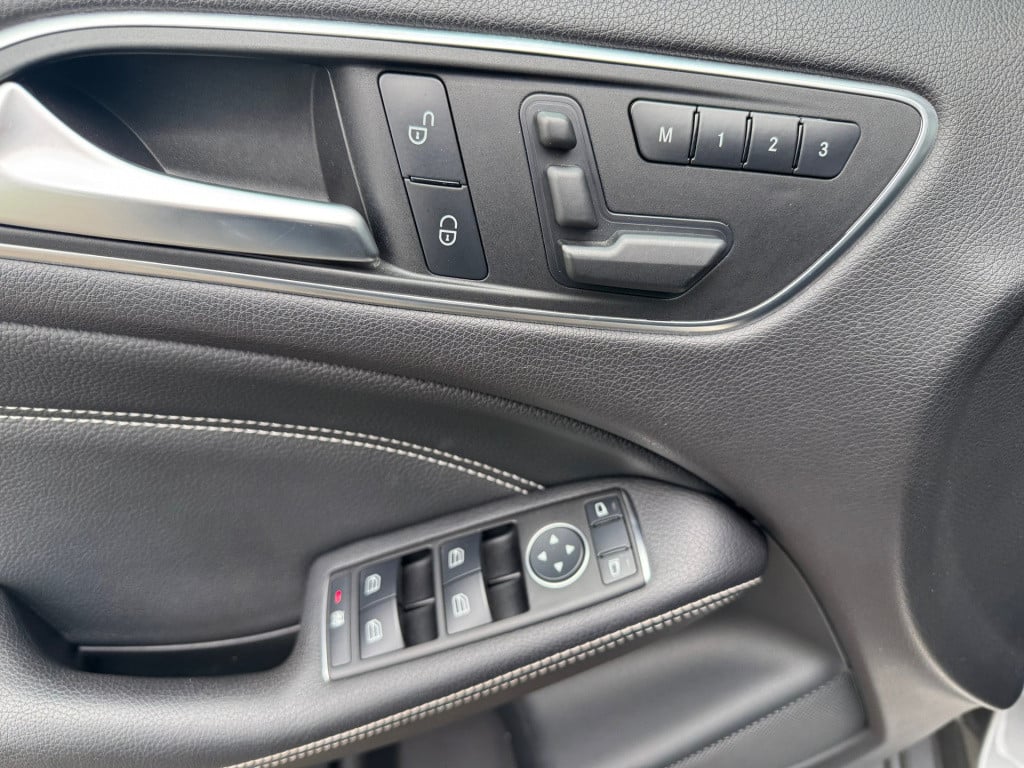 Mercedes-Benz B-Klasse 200 ambition automaat , trekhaak