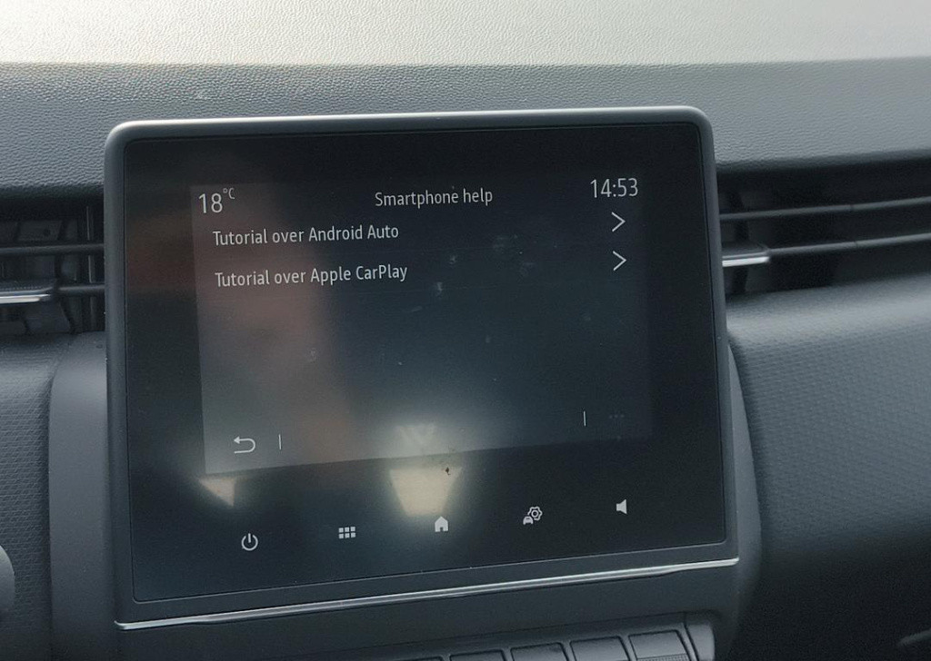 Renault Clio 1.6 e-tech hybrid 145 intens