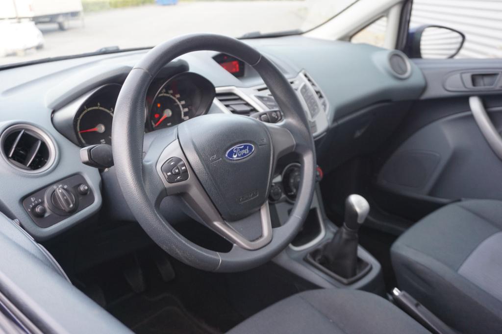 Ford Fiesta 1.25 limited airco / elektr. ramen / nap