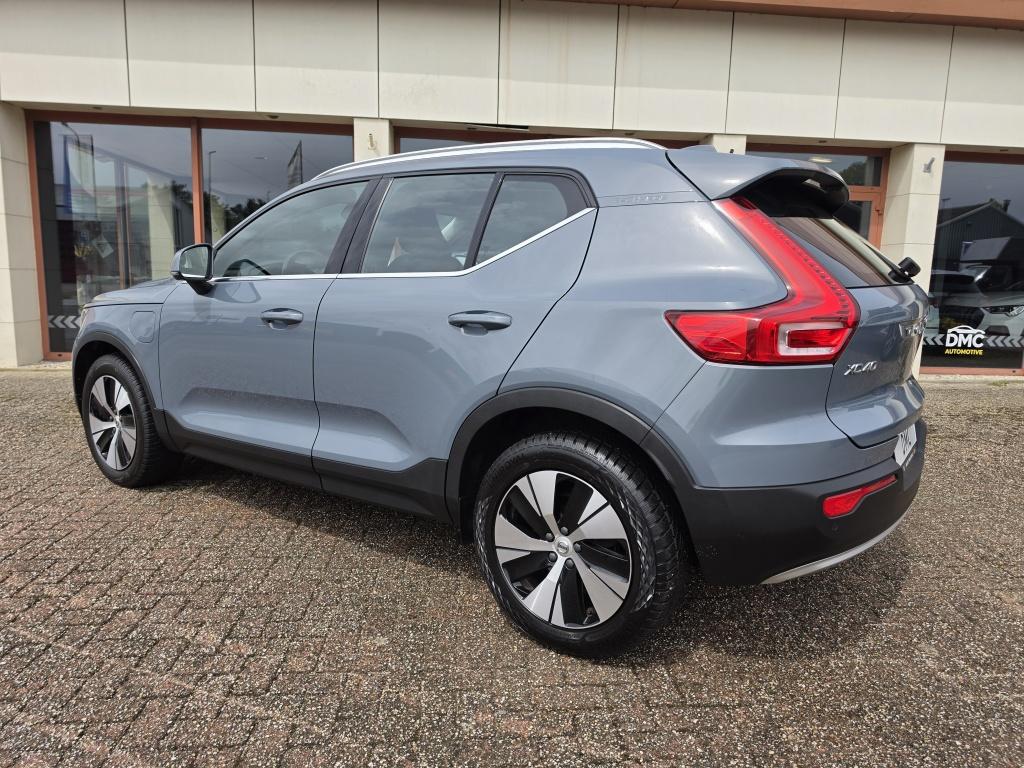 Volvo XC40 t5 inscription expression recharge hybrid | led | airco | trekha