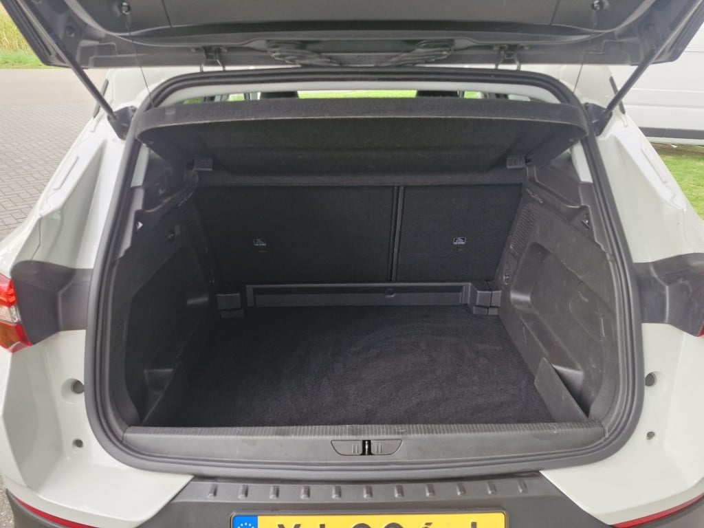 Opel Grandland X 1.2 turbo business +