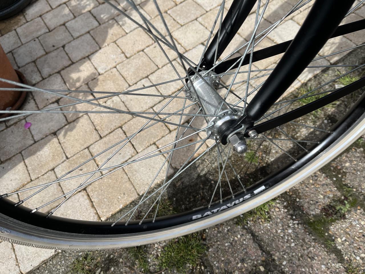 Jongensfiets Batavus Black ALS NIEUW GEMAAKT!!