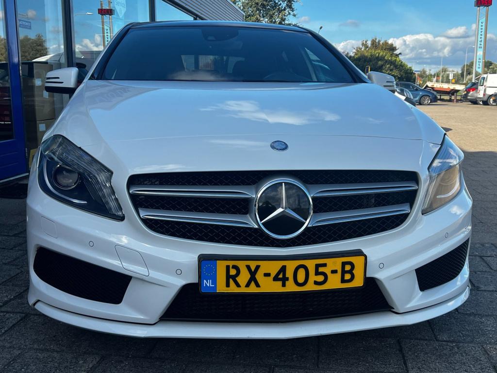 Mercedes-Benz A-Klasse 250 amg prestige, leer, panodak, trekhaak enz...
