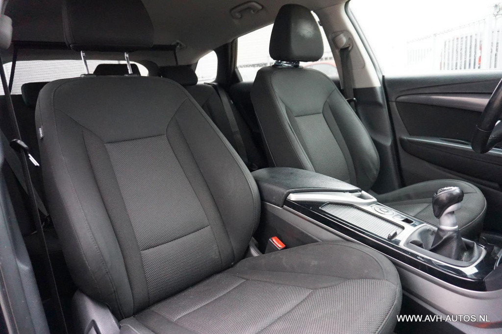 Hyundai I40 wagon 1.6 gdi blue business edition