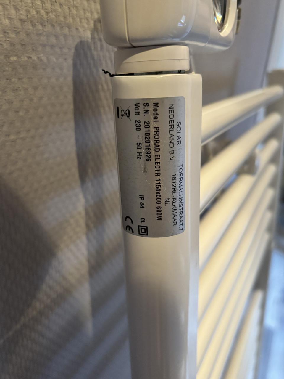 Elektrische handdoek radiator