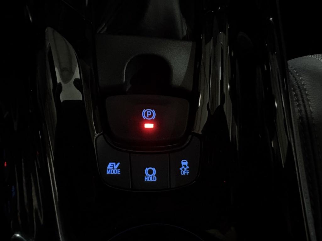 Toyota C-hr 1.8 hybrid style