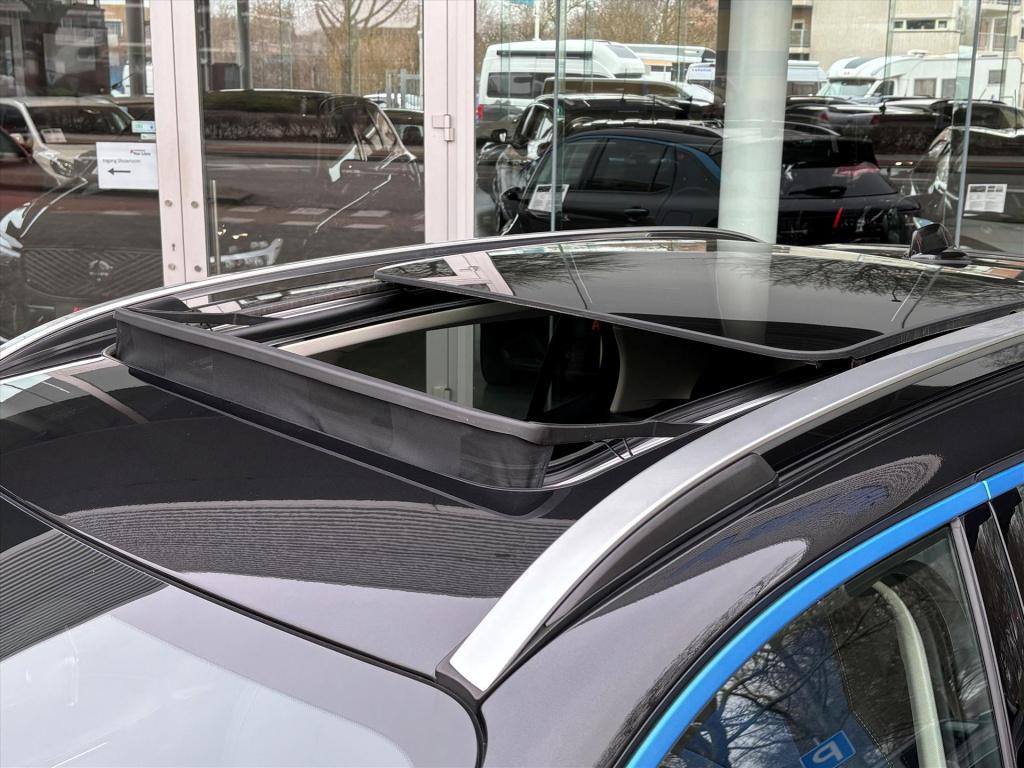 Lynk & Co 01 1.5td 261pk phev automaat| 360 gr camera| pano dak|carplay|rij