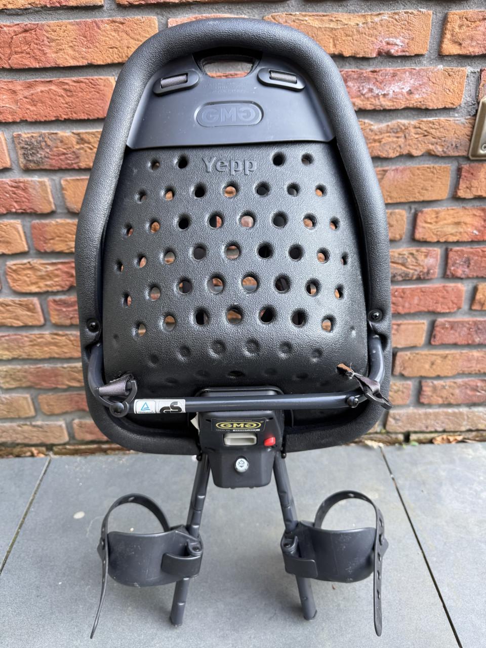 Erg mooi Yepp mini voorzitje, compleet.