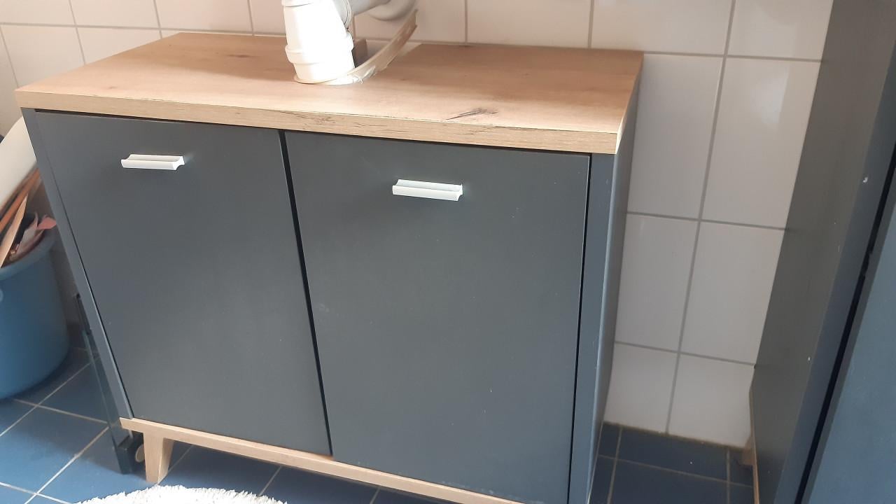 Diverse kasten te koop vanaf 5 euro