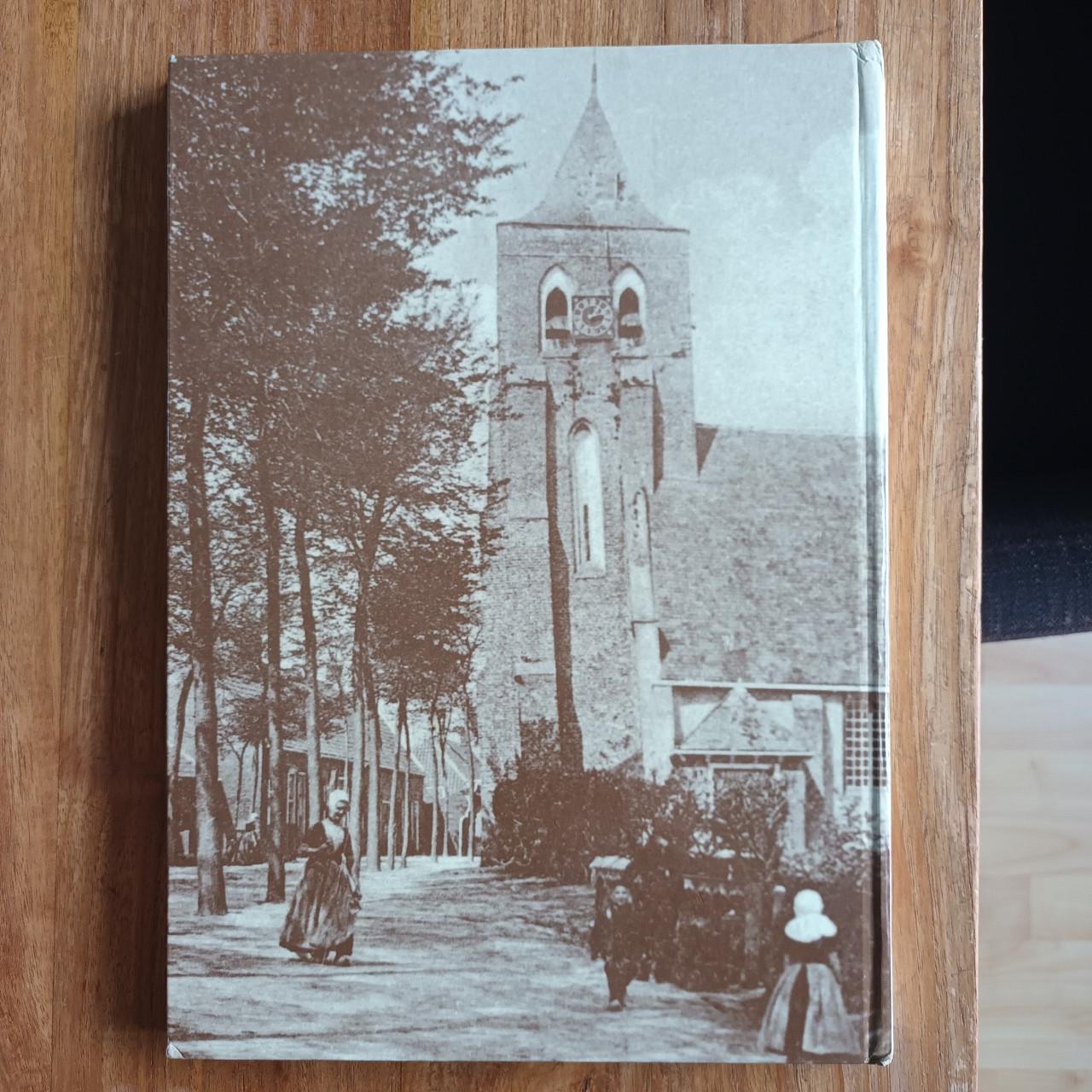 Mariekerke van 1900 tot nu van P. Davidse