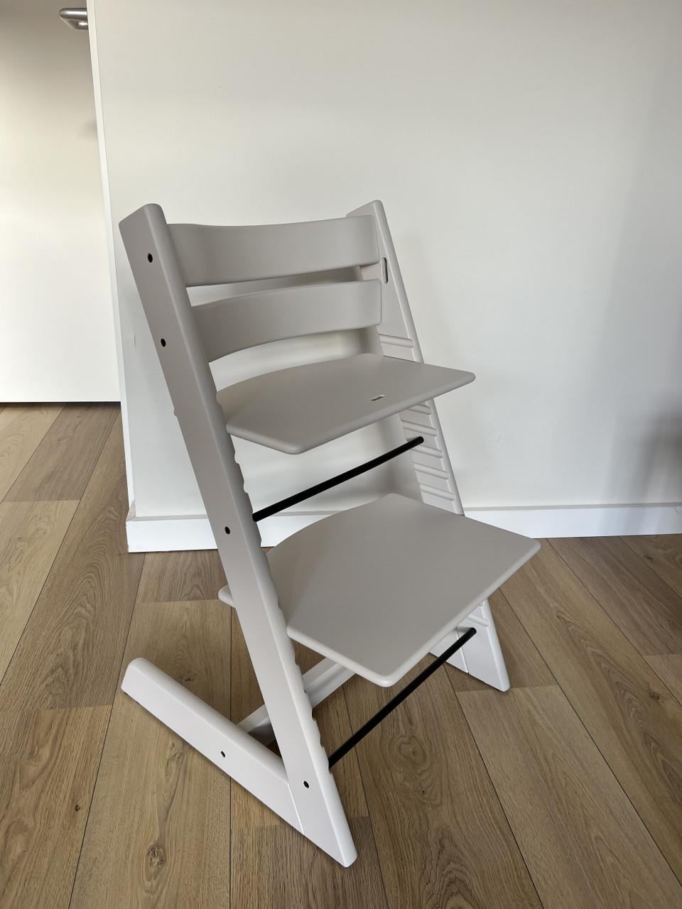 Kinderstoel Stokke Tripp Trapp gerestaureerd