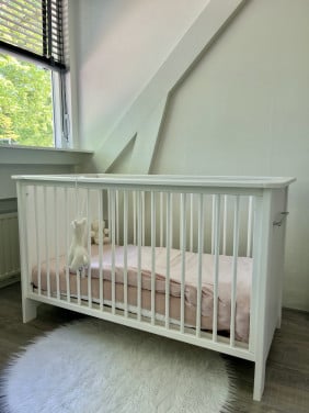 Complete babykamer + matras t.w.v. €319,-